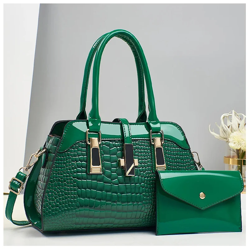 The Elizabeth Handbag - Image 8