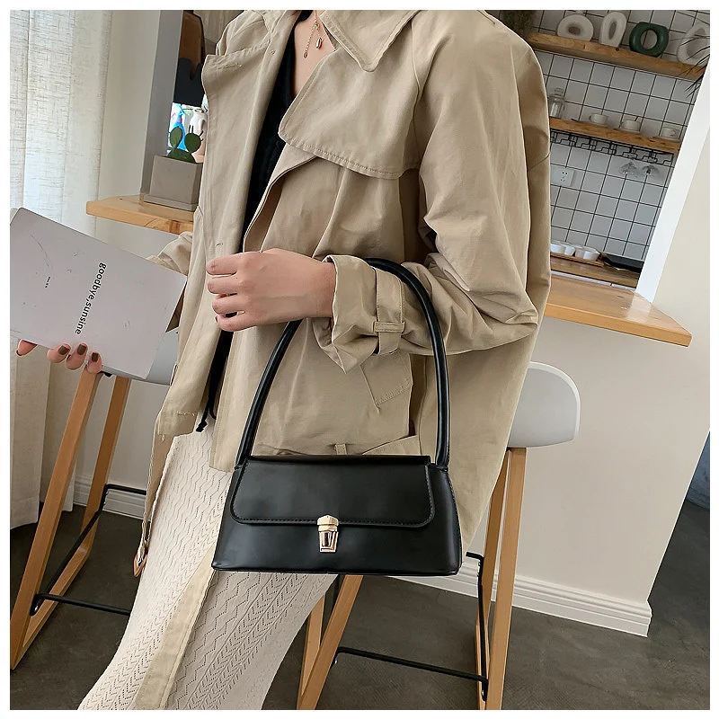 The Hallie Handbag - Image 9