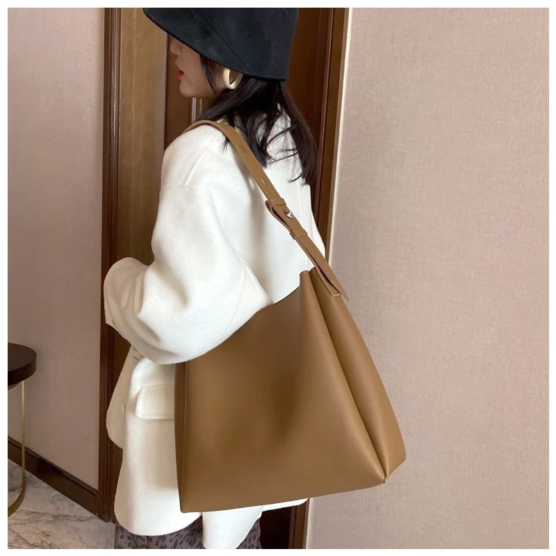 The Leticia Tote Bag - Image 7