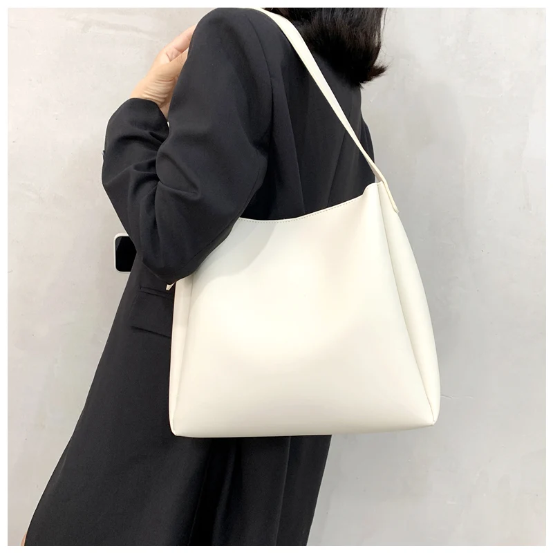 The Leticia Tote Bag - Image 9