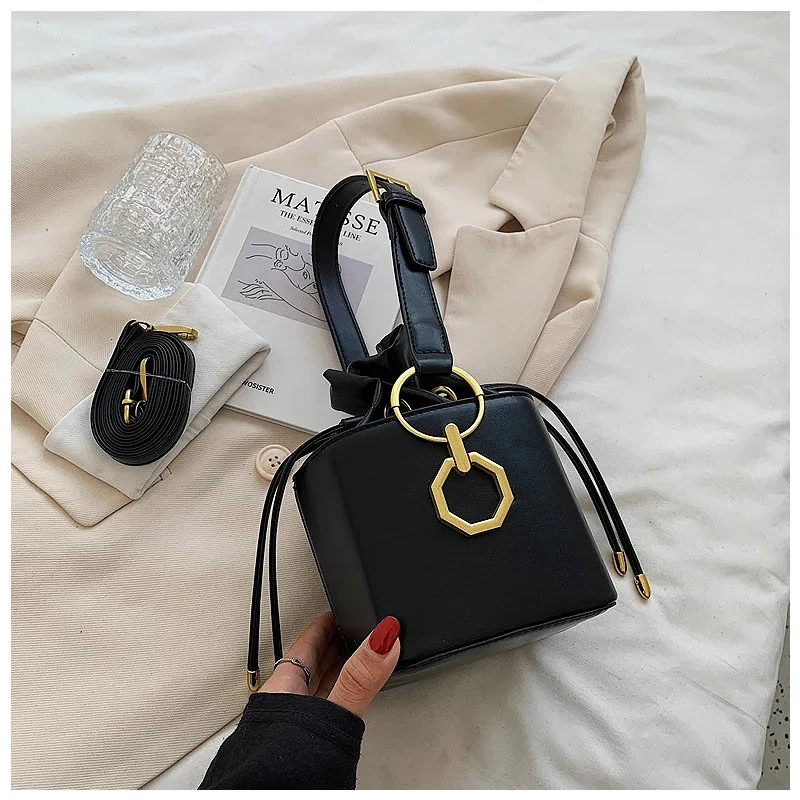 The Quinn Handbag - Image 2