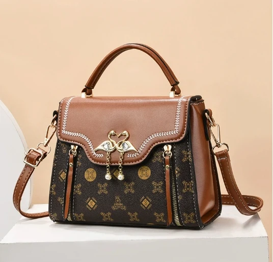 The Raelynn Handbag - Image 6