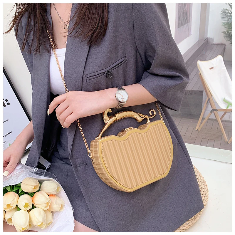 The Ramona Handbag - Image 7